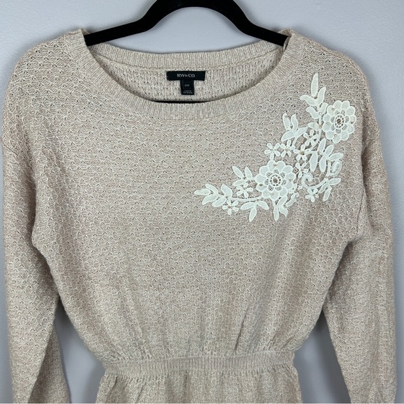 RW & CO Floral Embroidered Cinched Waist Tunic Sweater XS Cream - Picture 3 of 13
